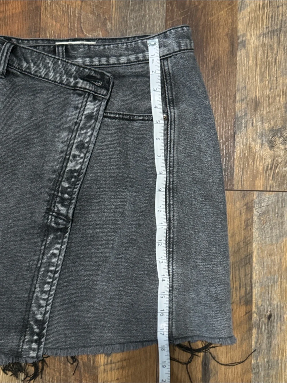 Free People We the Free Parker Wrap denim jean skirt Black Raw Hem Womens 31 12